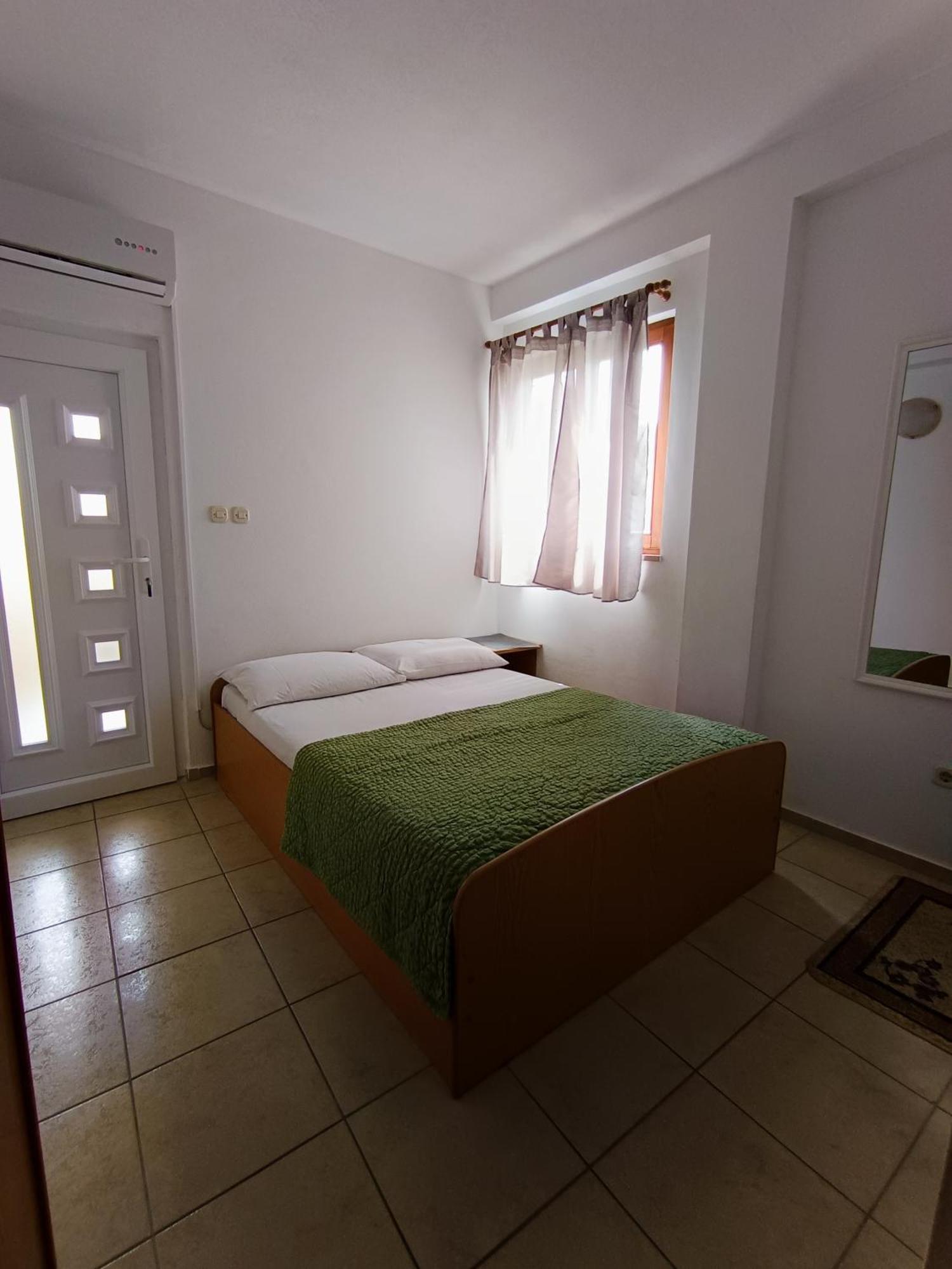 Studio Apartmani Marinella Baška Voda Pokoj fotografie