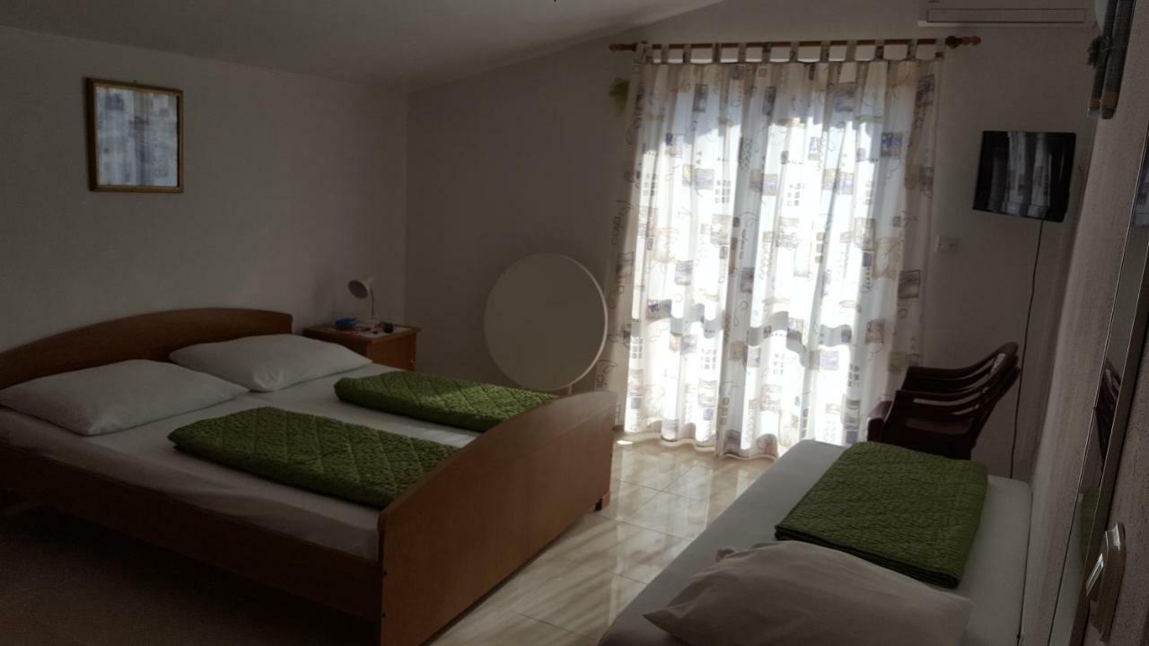 Studio Apartmani Marinella Baška Voda Exteriér fotografie